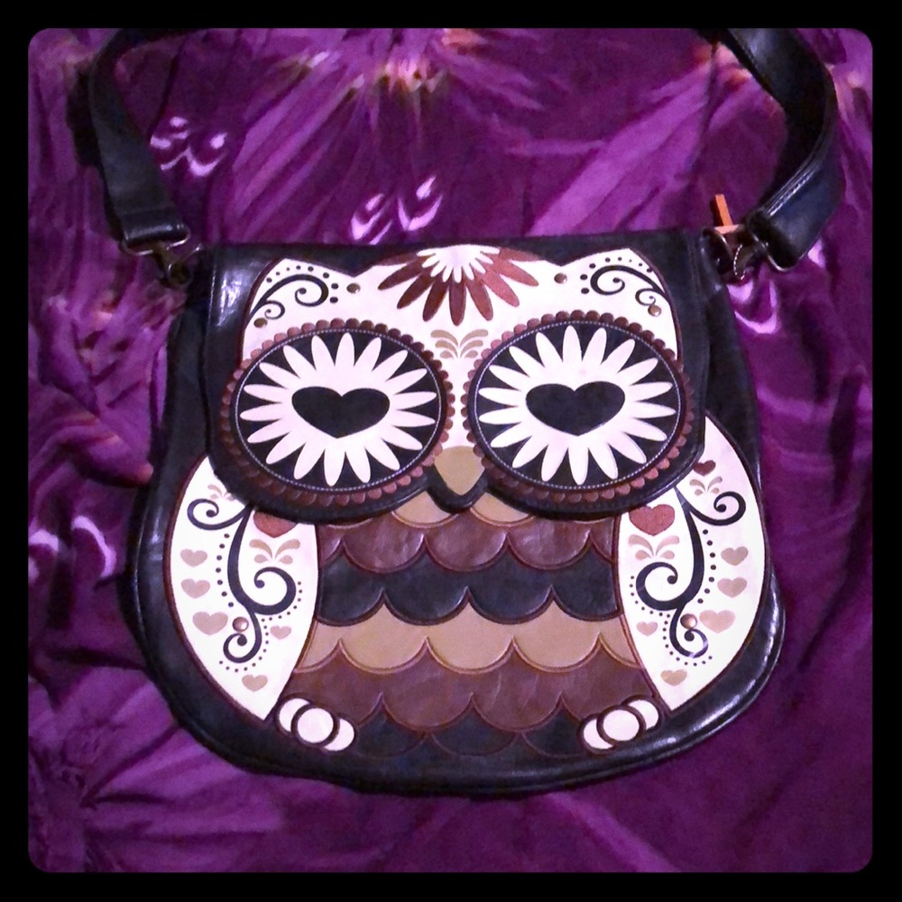 Loungefly owl bag.